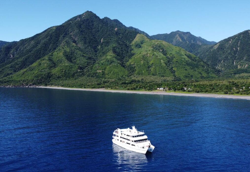 Aust cruise ship key in Vanuatu jab race