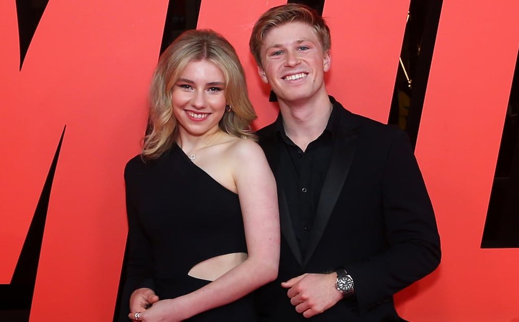 Robert Irwin and Rorie Buckey Make Their Red Carpet Debut at « Mission: Impossible 7 » Premiere